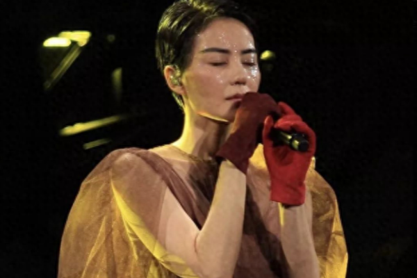 配得上“天后”称号的女歌手，我只服这10位！个个都是歌坛顶流